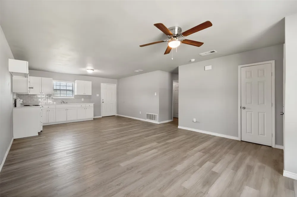 3201 NW CR 2004 Corsicana, TX 75110