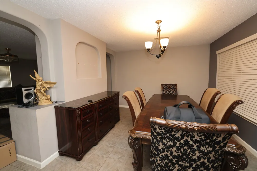 4360 Mesa Drive Carrollton, TX 75010