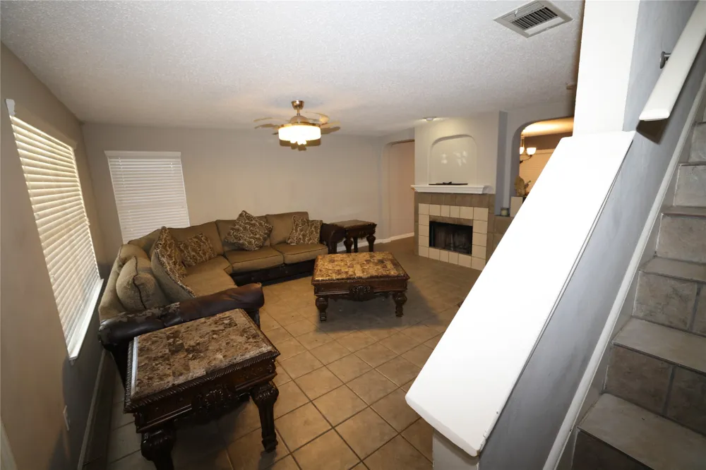 4360 Mesa Drive Carrollton, TX 75010