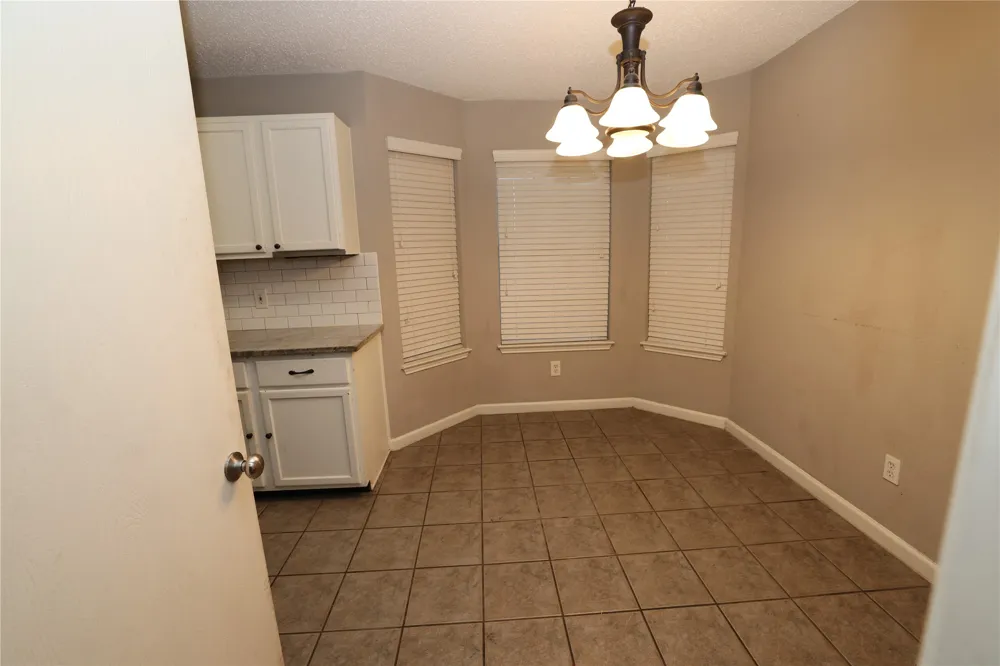 4360 Mesa Drive Carrollton, TX 75010
