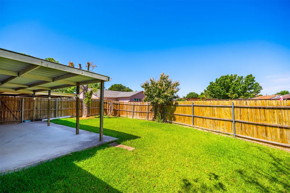 2517 Trenton Drive Mesquite, TX 75150