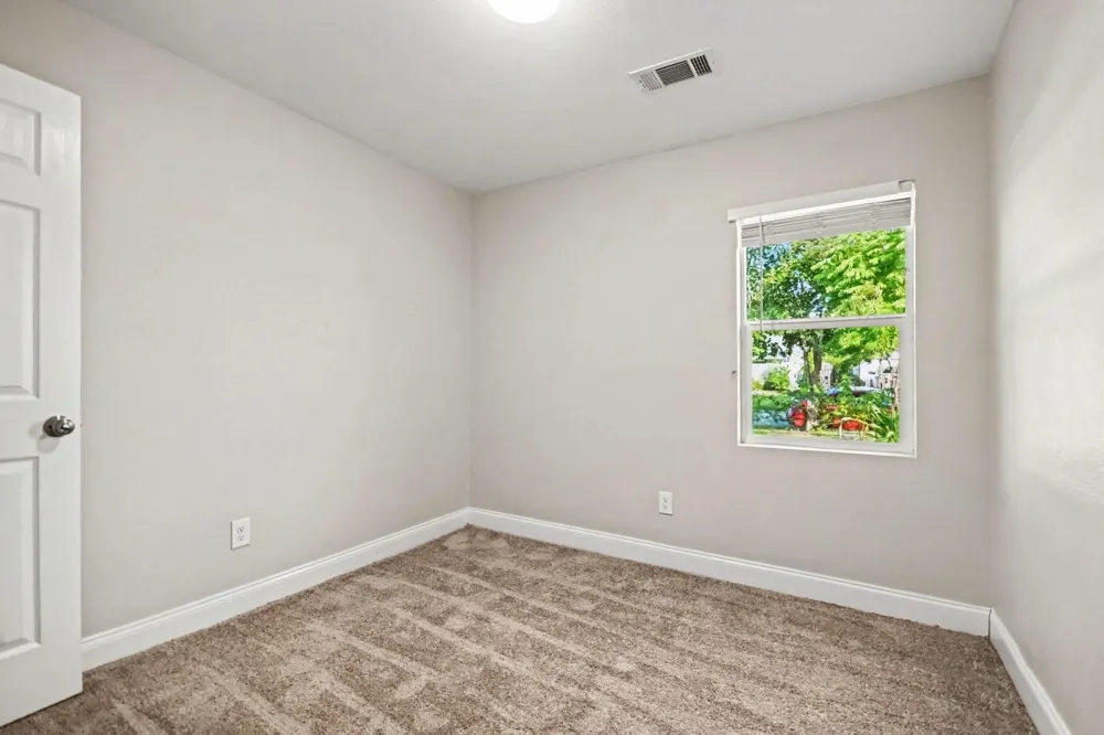 7346 Okinawa Road Houston, TX 77033