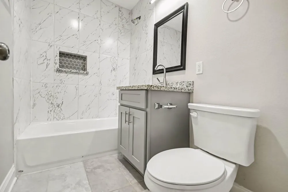 7346 Okinawa Road Houston, TX 77033