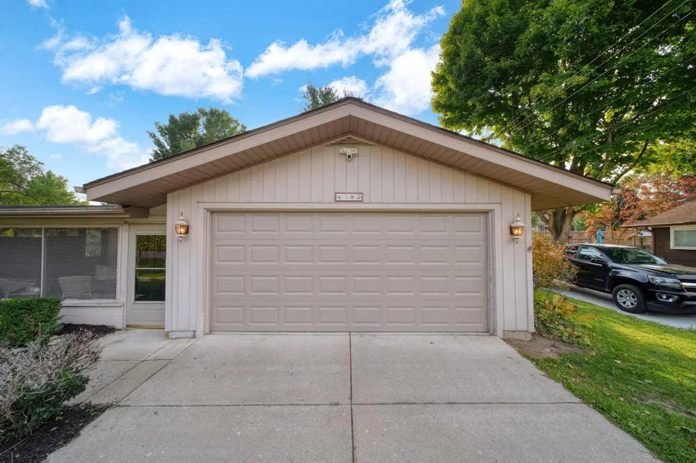 4182 Sheffield Drive Jackson, MI 49203