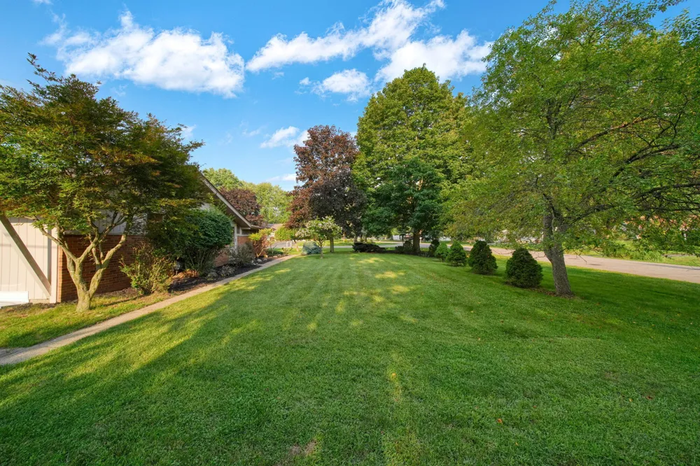 4182 Sheffield Drive Jackson, MI 49203