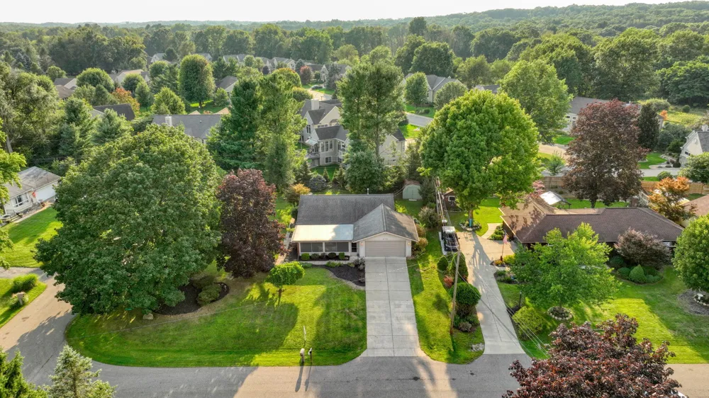4182 Sheffield Drive Jackson, MI 49203