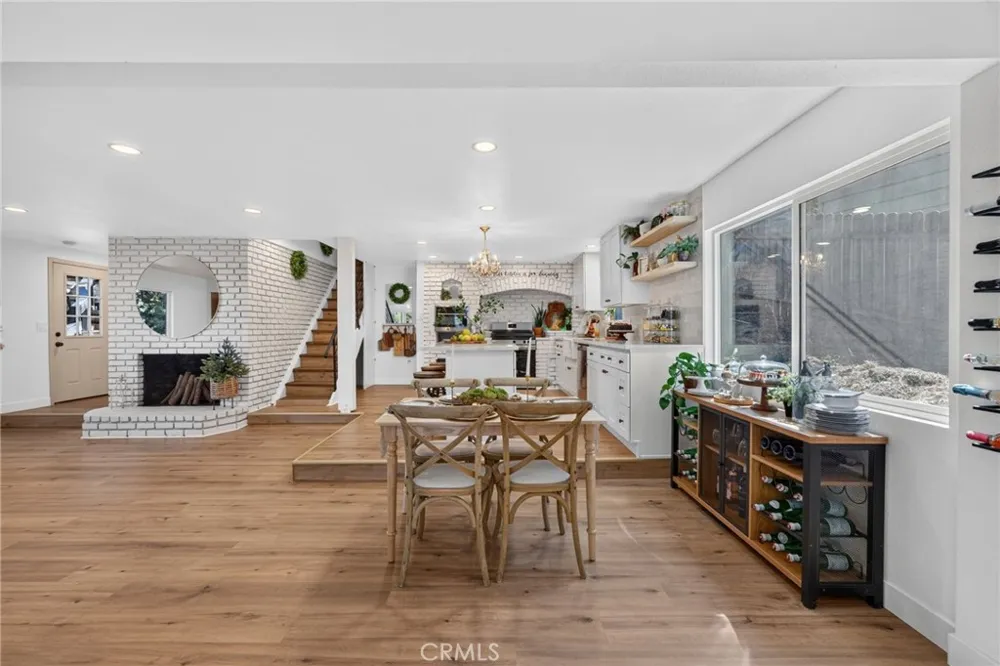 30916 Glen Oak Running Springs, CA 92382