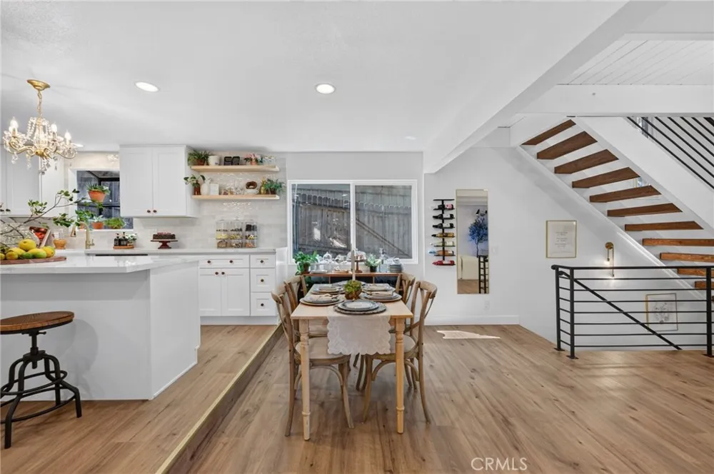 30916 Glen Oak Running Springs, CA 92382