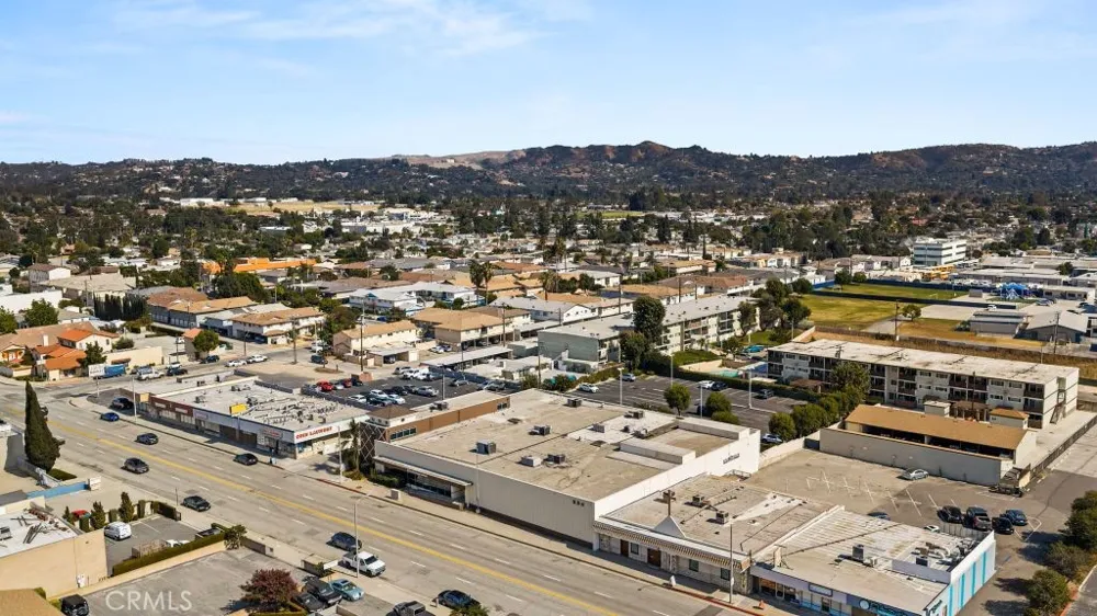 554 E San Bernardino #107 Covina, CA 91723