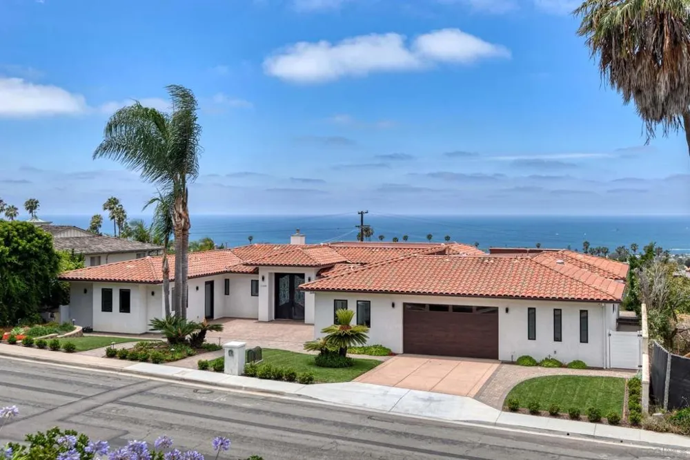 1168 Muirlands Vista Way La Jolla, CA 92109