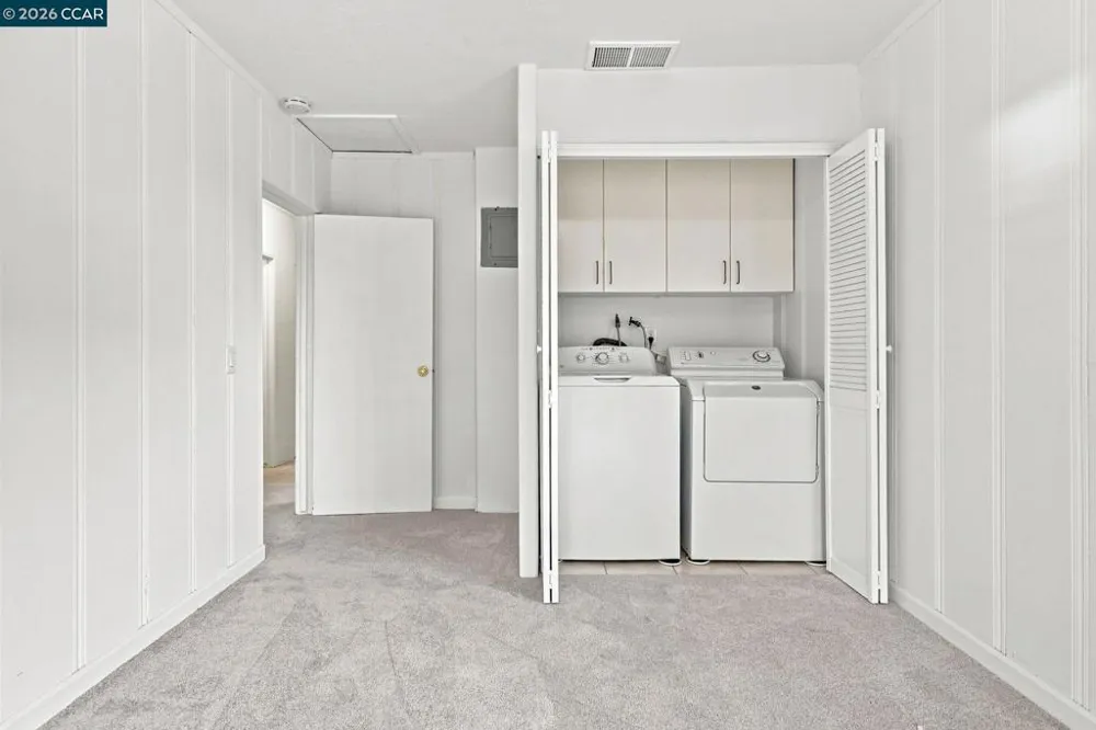 1169 Roxanne Ave Hayward, CA 94542