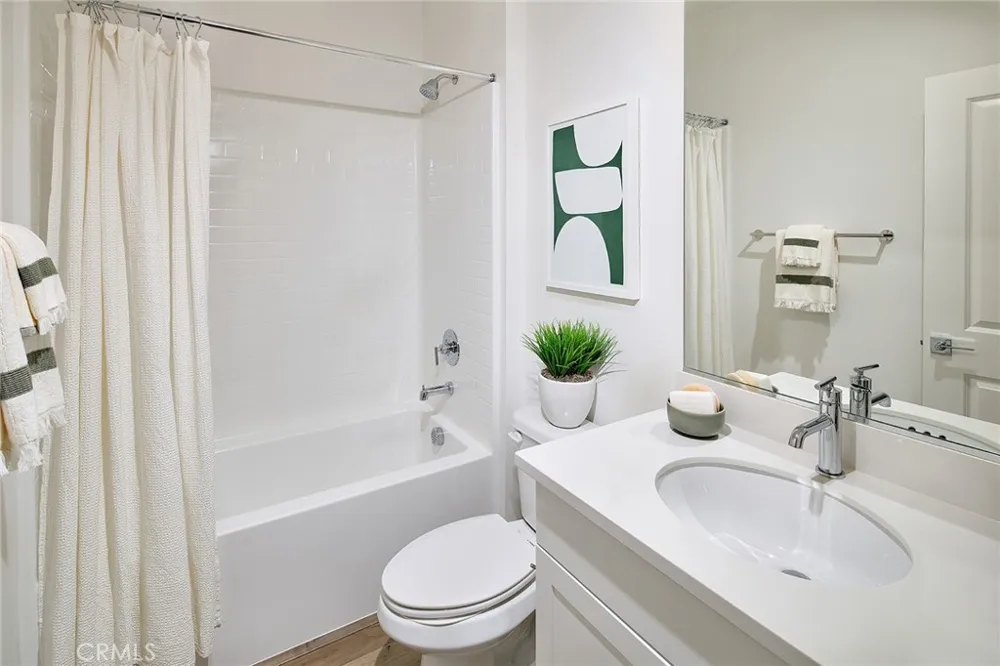 16618 Bottlebrush Lane #1 Fontana, CA 92336
