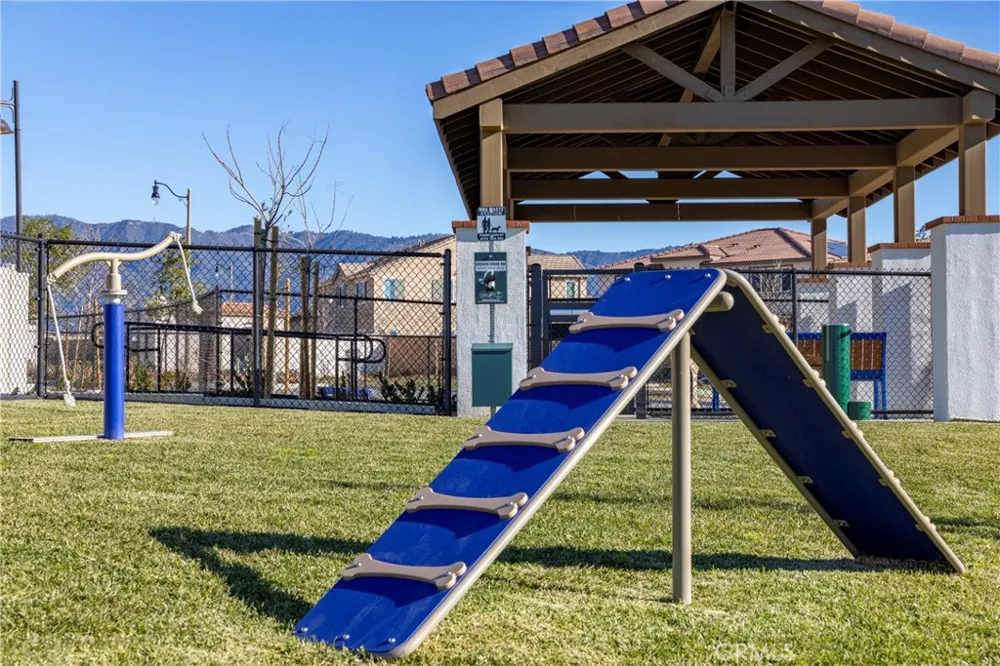 16618 Bottlebrush Lane #1 Fontana, CA 92336