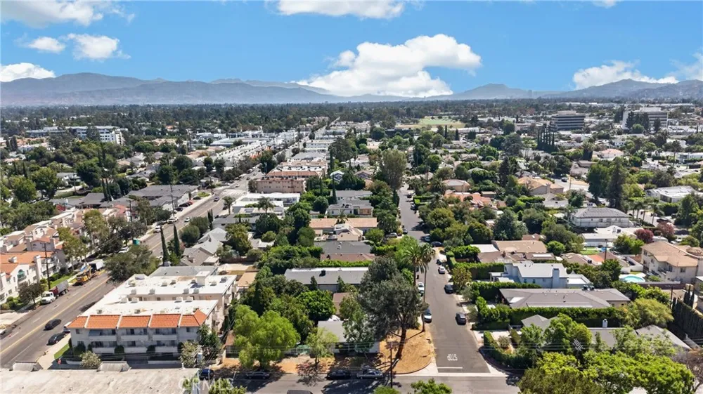 5130 Willis Avenue Sherman Oaks, CA 91403