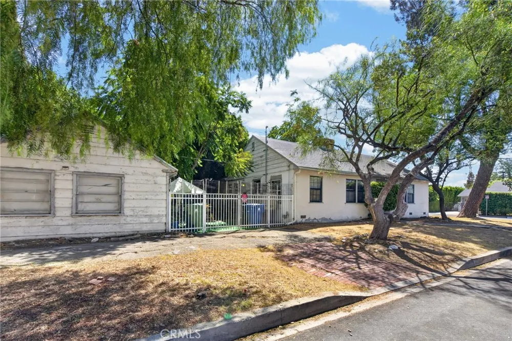 5130 Willis Avenue Sherman Oaks, CA 91403