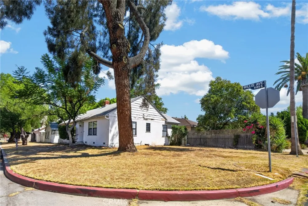 5130 Willis Avenue Sherman Oaks, CA 91403