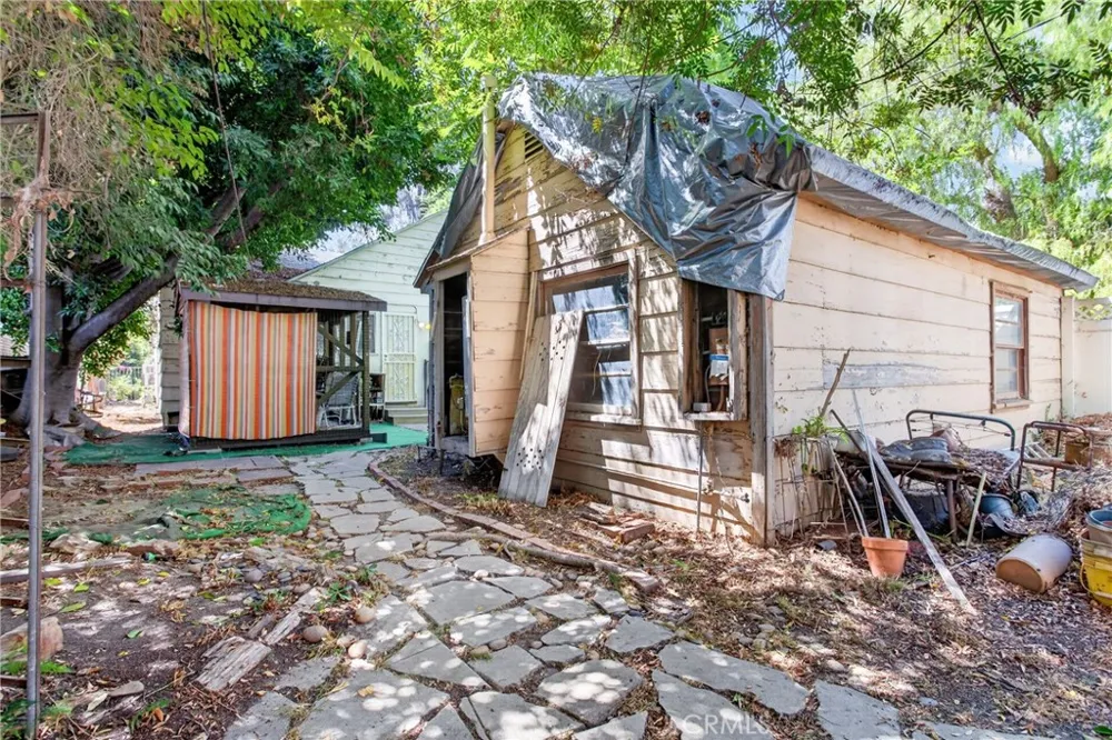 5130 Willis Avenue Sherman Oaks, CA 91403