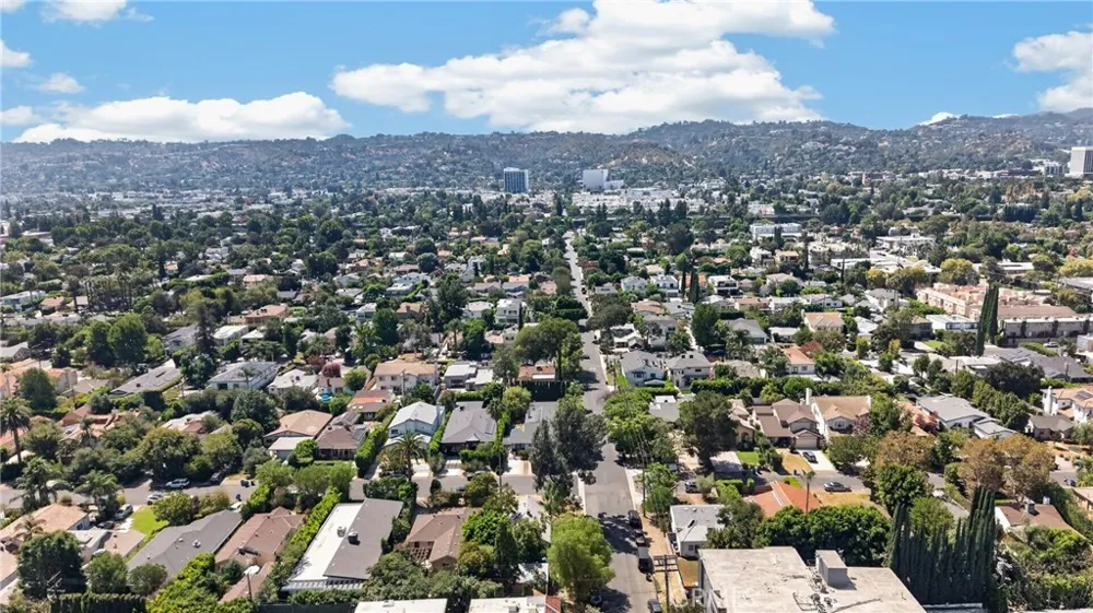 5130 Willis Avenue Sherman Oaks, CA 91403