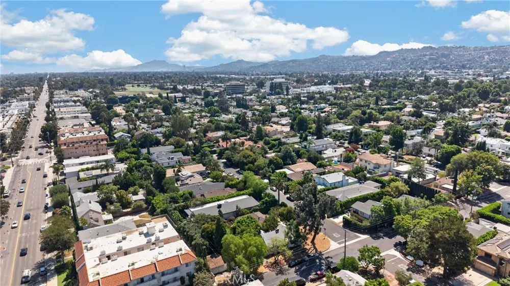 5130 Willis Avenue Sherman Oaks, CA 91403