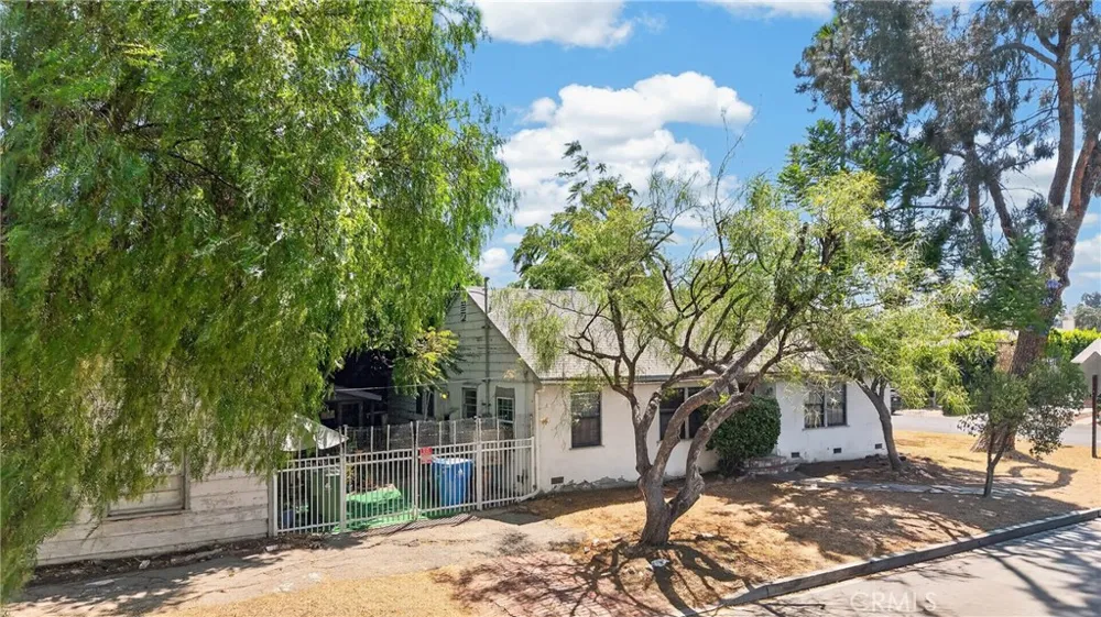 5130 Willis Avenue Sherman Oaks, CA 91403