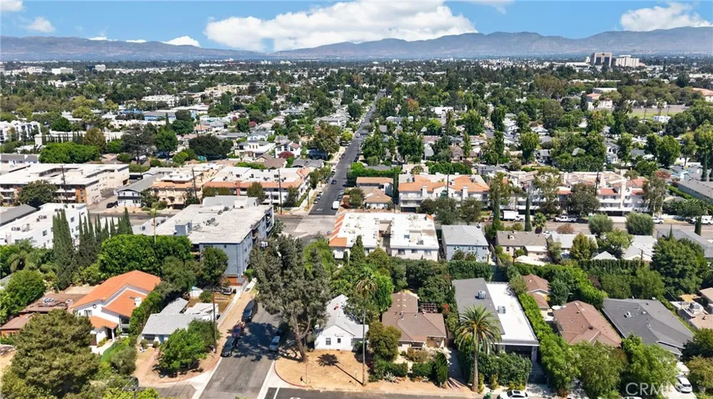 5130 Willis Avenue Sherman Oaks, CA 91403