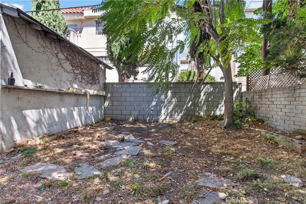 5130 Willis Avenue Sherman Oaks, CA 91403