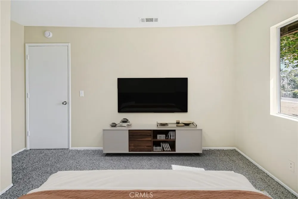 11694 Pepper Street Hesperia, CA 92345