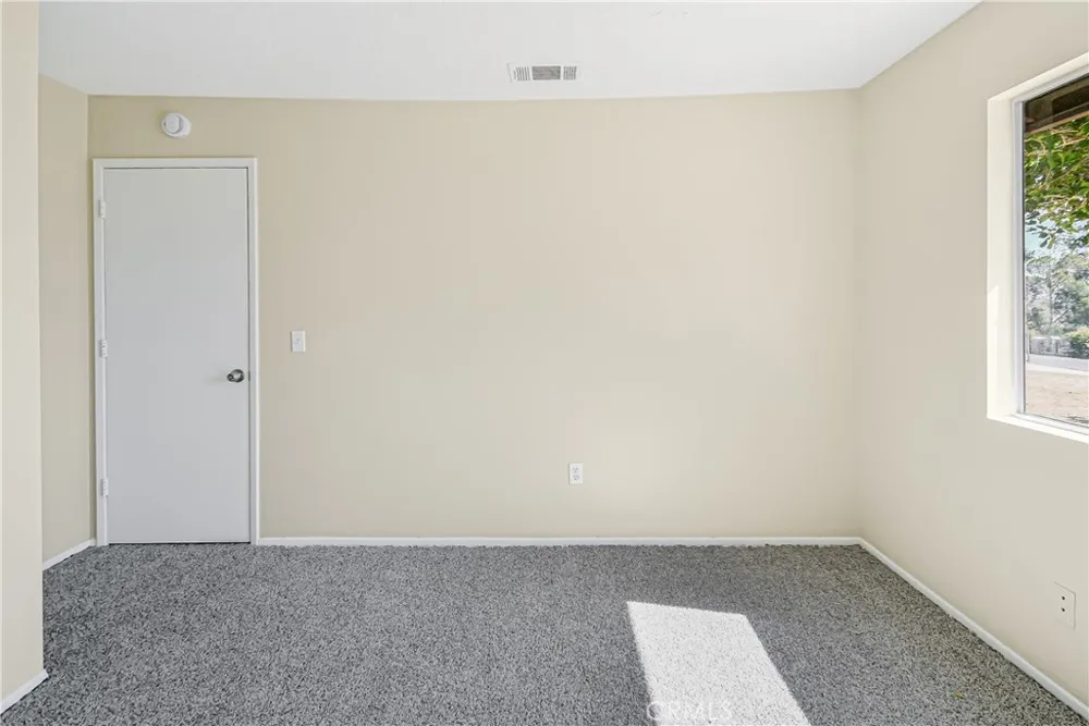 11694 Pepper Street Hesperia, CA 92345