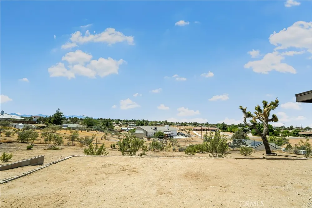 11694 Pepper Street Hesperia, CA 92345