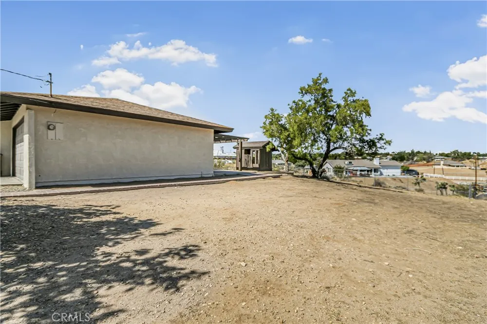 11694 Pepper Street Hesperia, CA 92345