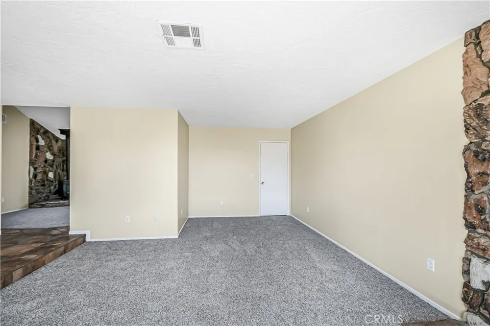 11694 Pepper Street Hesperia, CA 92345