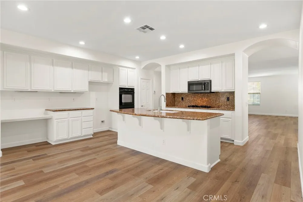 28744 Fall Creek Court Menifee, CA 92584