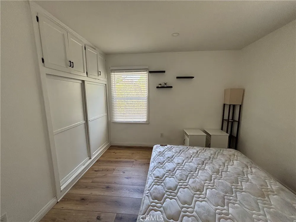 6529 Aura Avenue Reseda, CA 91335
