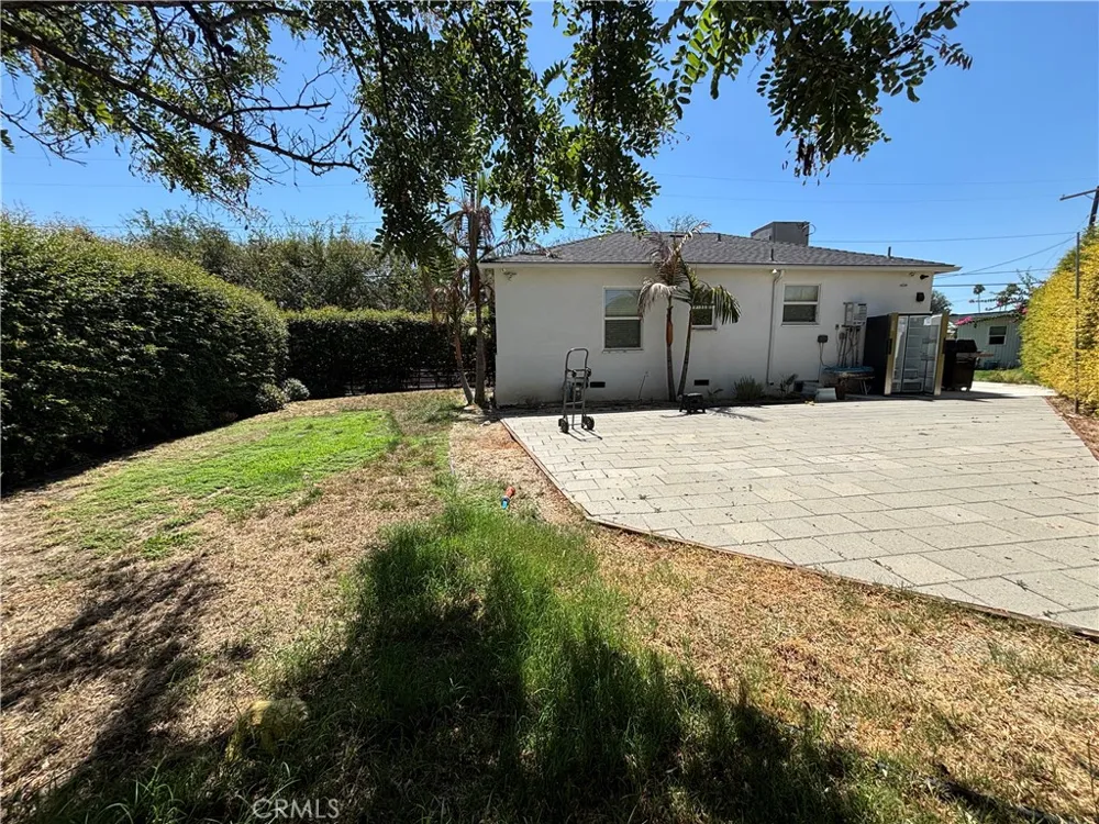 6529 Aura Avenue Reseda, CA 91335