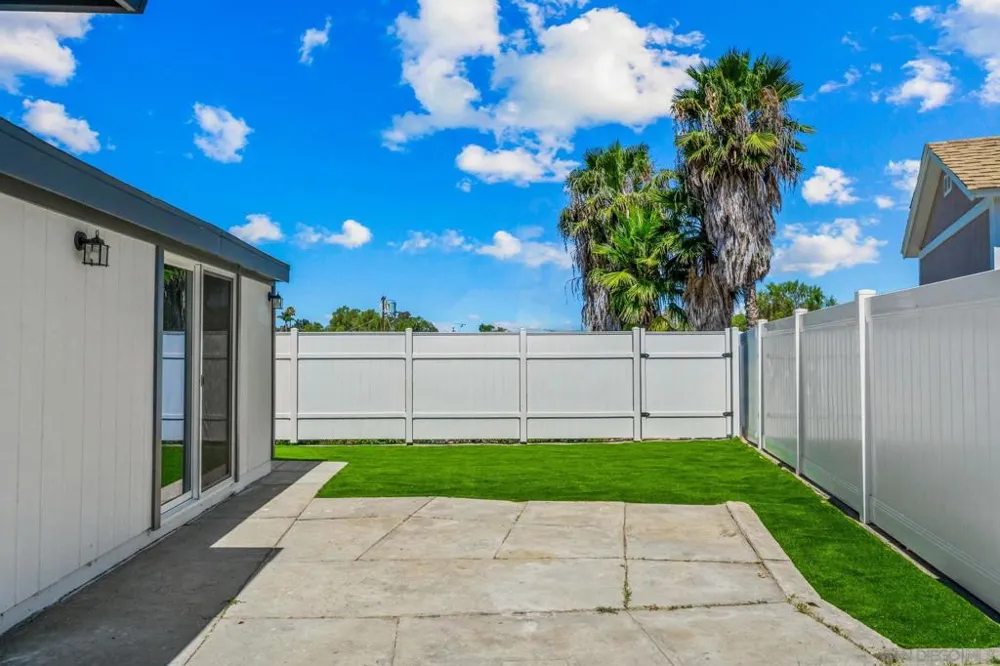3728 ODOM San Diego, CA 92115