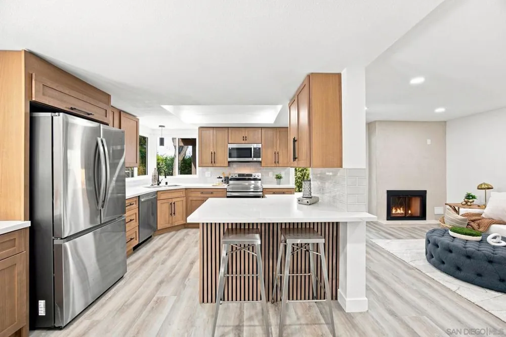 16050 Big Springs San Diego, CA 92127