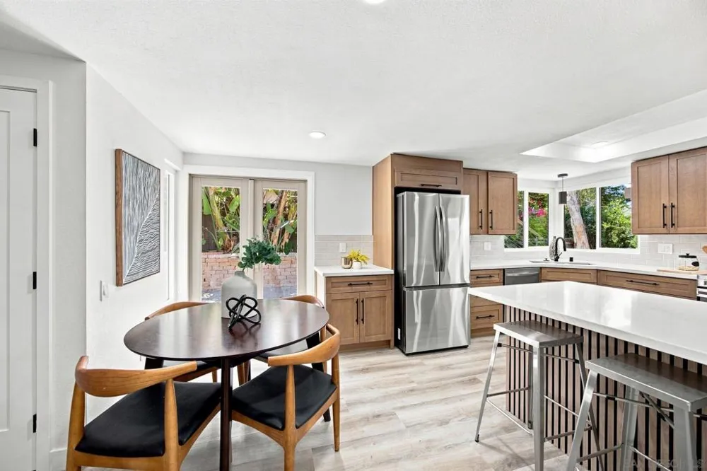 16050 Big Springs San Diego, CA 92127
