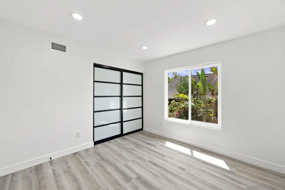 16050 Big Springs San Diego, CA 92127