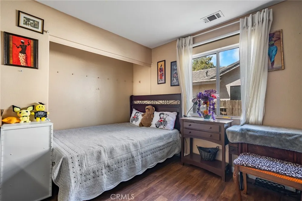 10654 Alton Place Adelanto, CA 92301