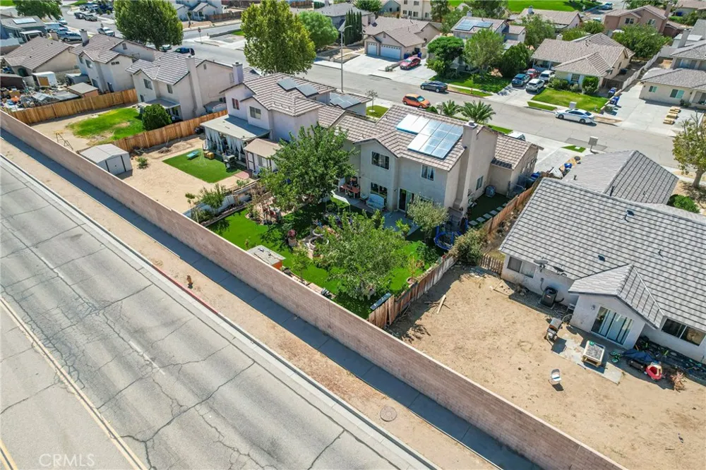 10654 Alton Place Adelanto, CA 92301