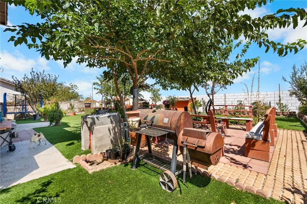 10654 Alton Place Adelanto, CA 92301