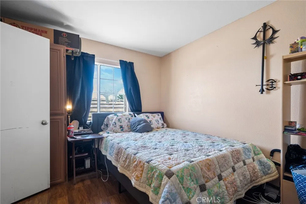 10654 Alton Place Adelanto, CA 92301