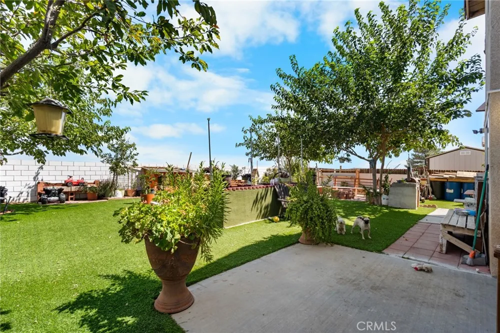 10654 Alton Place Adelanto, CA 92301