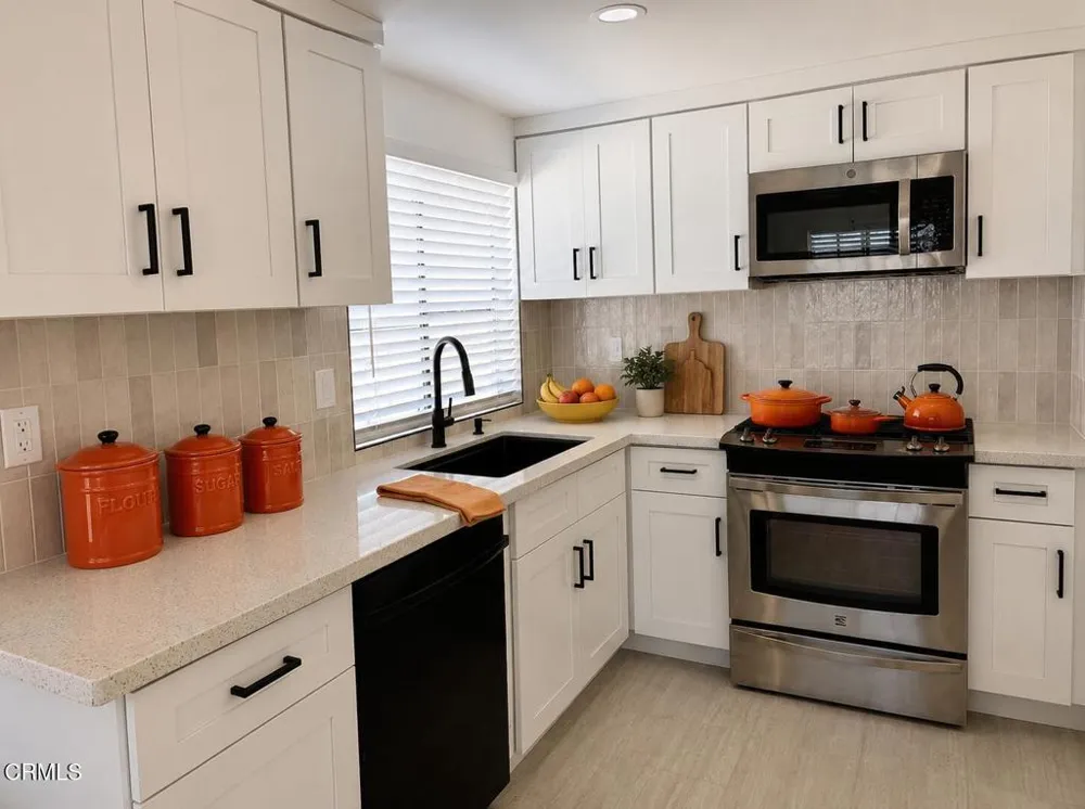 113 Poxon Place West Covina, CA 91790