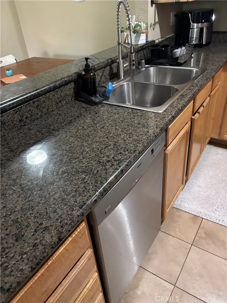 2380 Del Mar Way #206 Corona, CA 92882