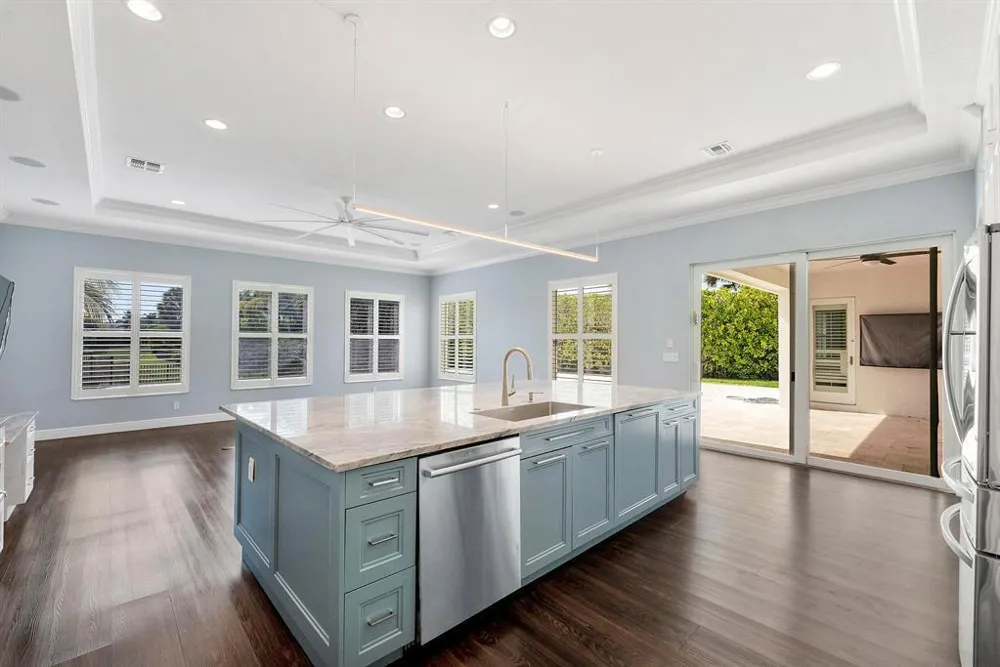 8050 NW 121ST Parkland, FL 33076