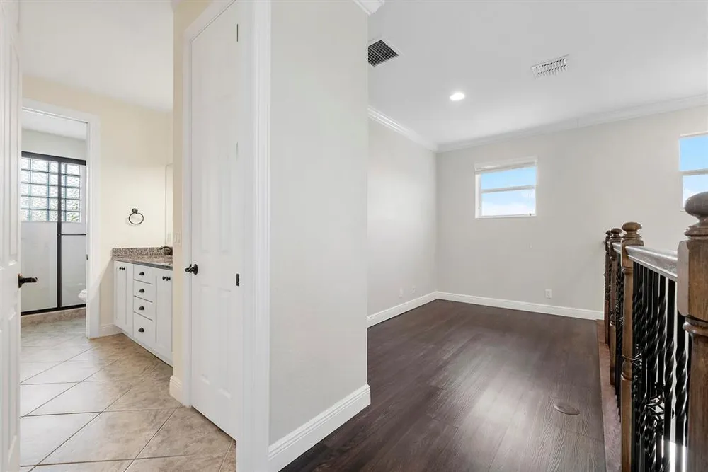 8050 NW 121ST Parkland, FL 33076
