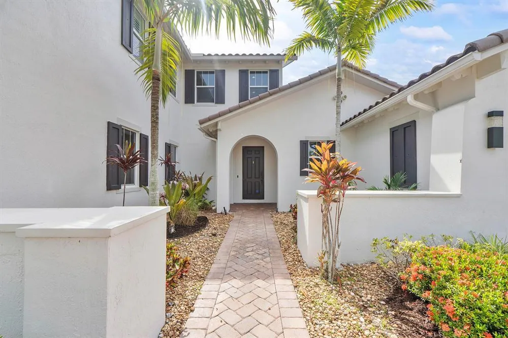 8050 NW 121ST Parkland, FL 33076