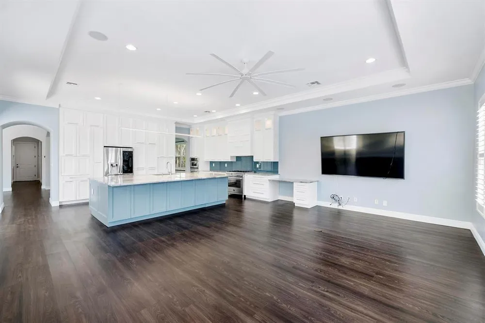 8050 NW 121ST Parkland, FL 33076