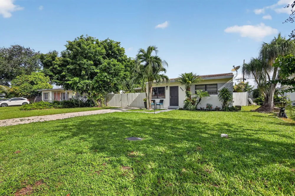 6533 SW 19TH STREET Miramar, FL 33023